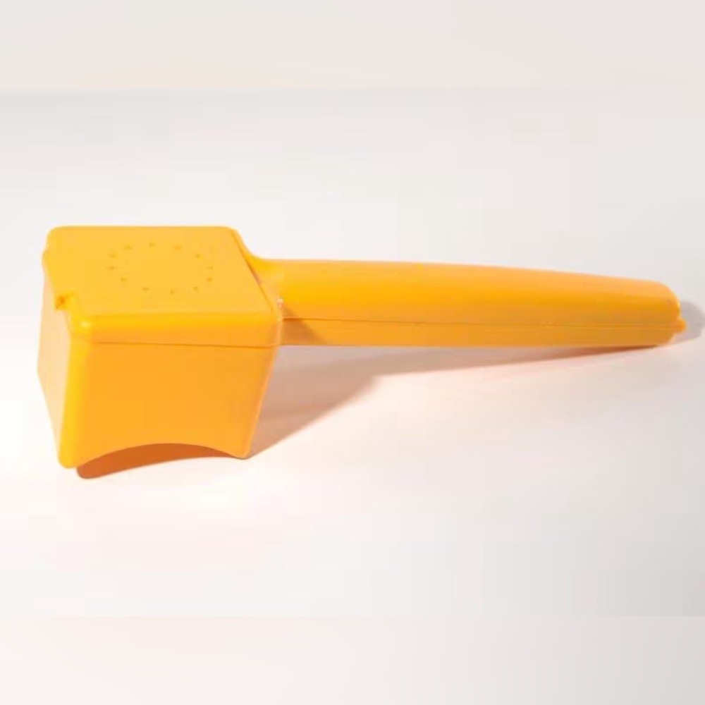 Vintage Tupperware yellow orange corn hugger butter dispenser salt shaker corn